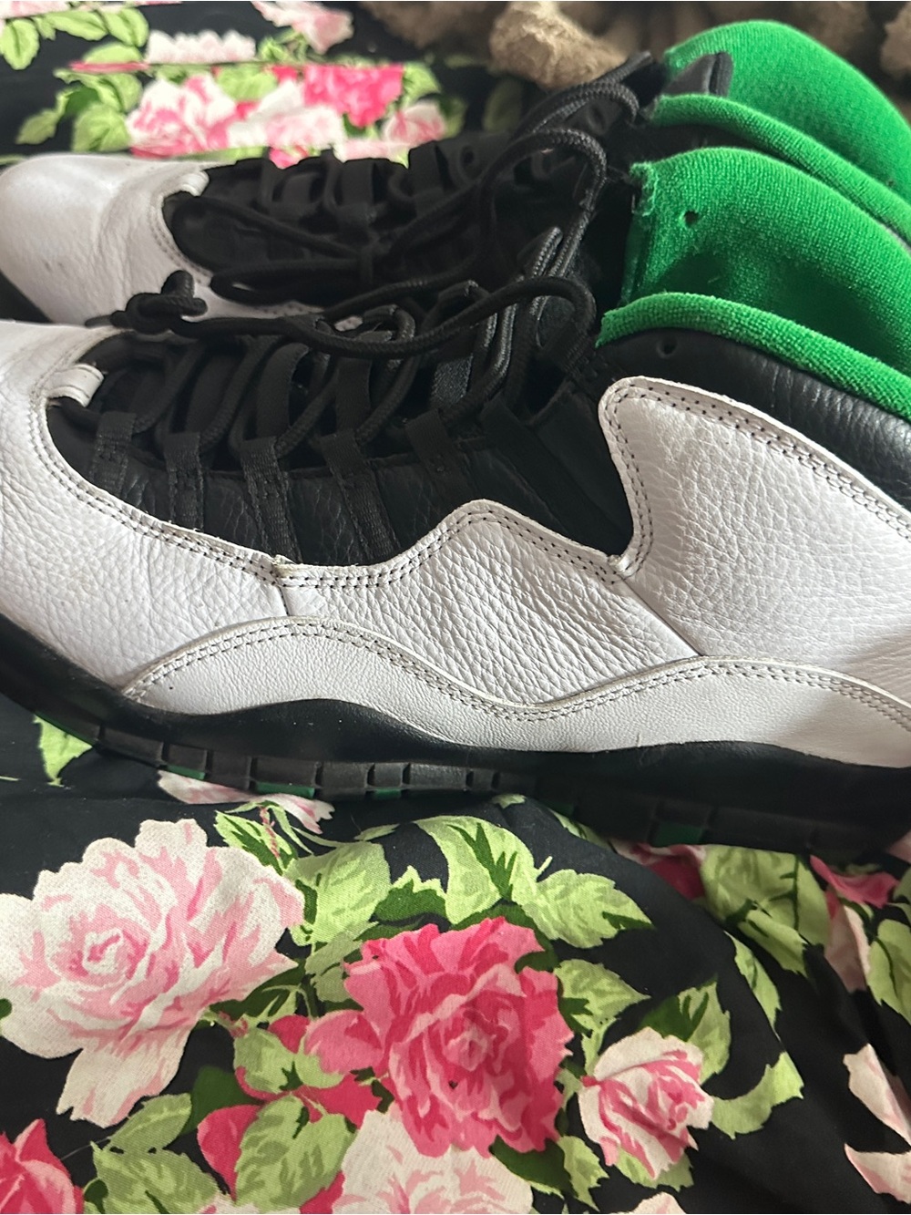 Air Jordan 10 retro Seattle released 2019 size 13